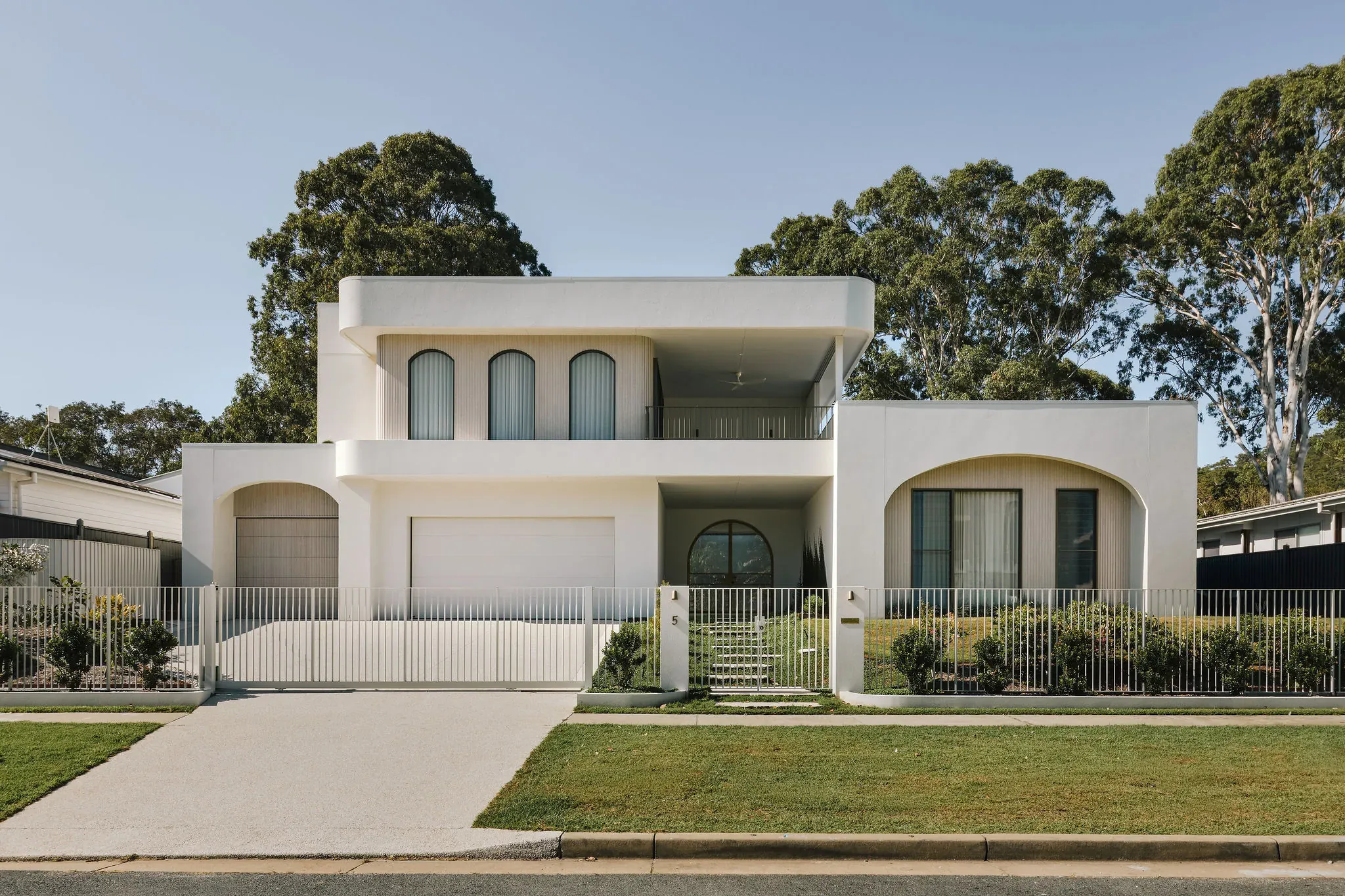 Architectural home by ALYK Building on the Tweed Coast